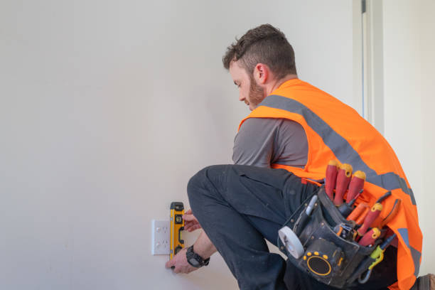 Best Affordable Emergency Electrician  in Warrenton, OR